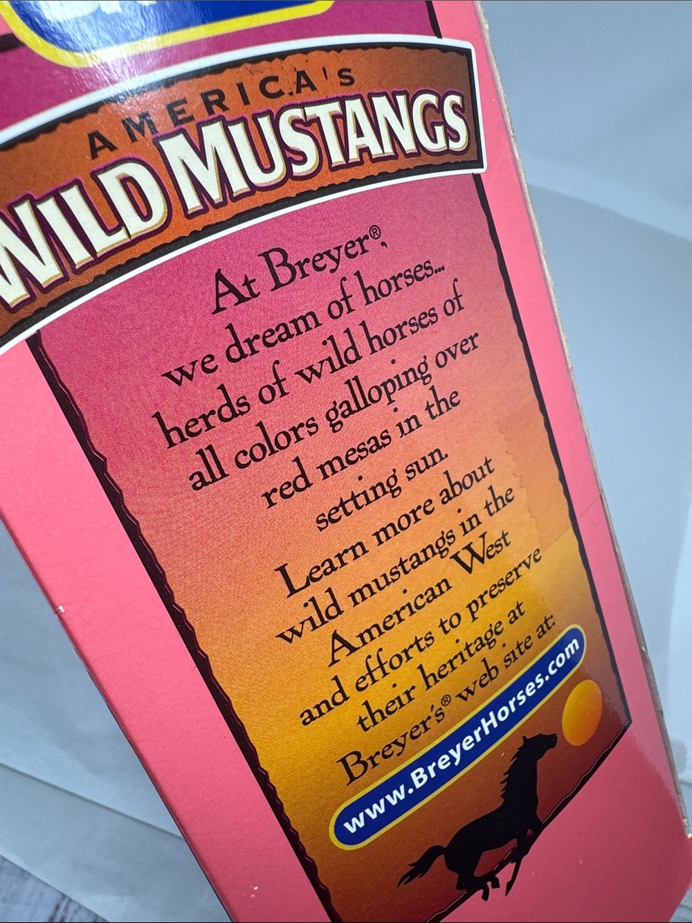 BREYER AMERICA'S WILD MUSTANGS VENTOSO STALLION & ROCA FOAL HORSE FIGURINES - Picture 17 of 17